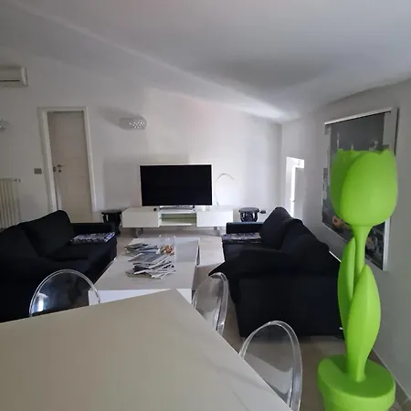 Stagio Stagi Apartment *